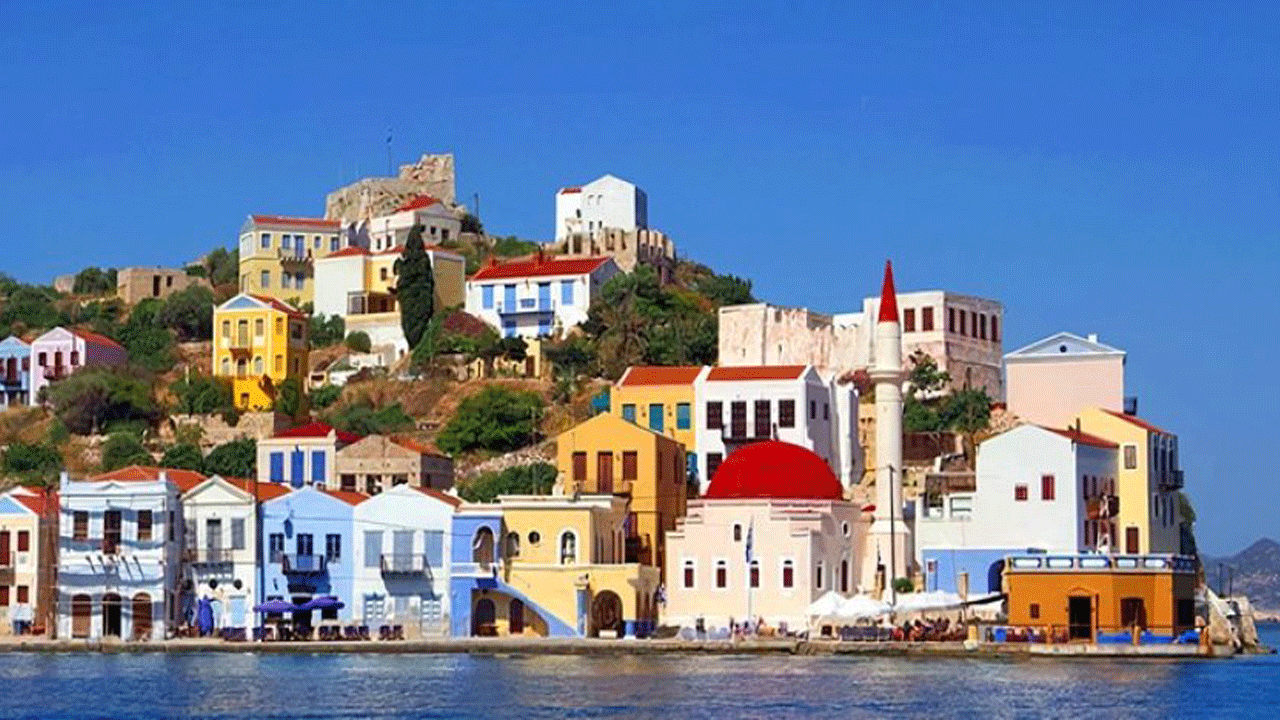 Yunanistan hayali kuranlara kötü haber: Türklere ev satışı yasaklandı!