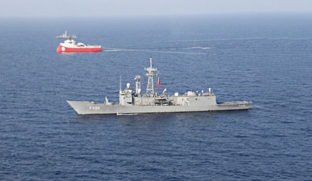 Yunanistan'dan tehlikeli hamle! Dışişleri'ne çağrıldı