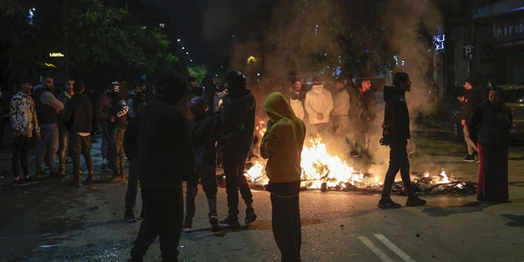 Yunanistan karıştı! Halk resmen sokağa indi