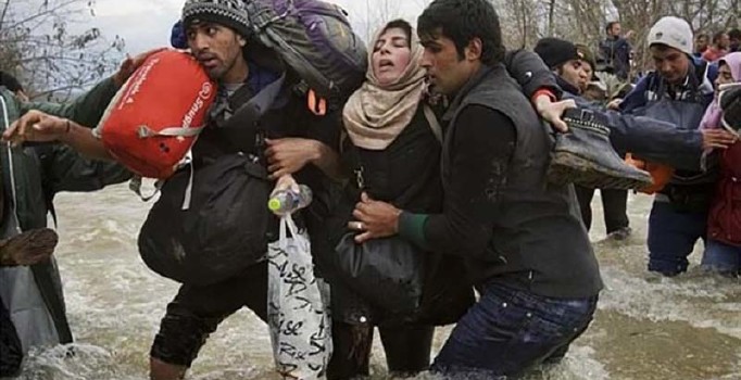 Yunanistan-Makedonya sınırında mültecilere tuzak var