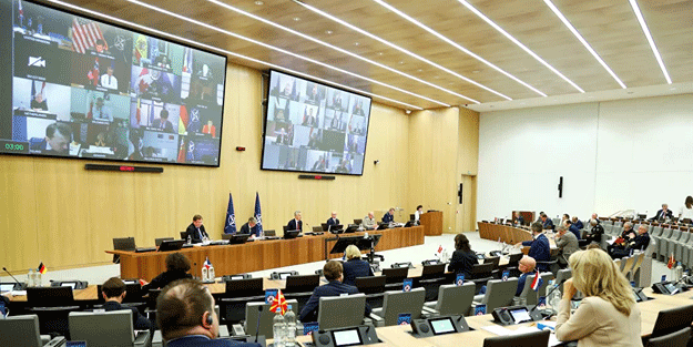 Yunanistan, Türkiye'yi hedef aldı: Güç kullanma tehdidinde bulundu