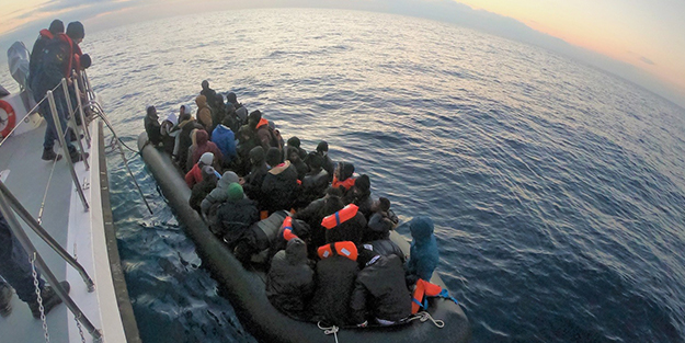 Yunanistan ölüme terk etti Türkiye kurtardı