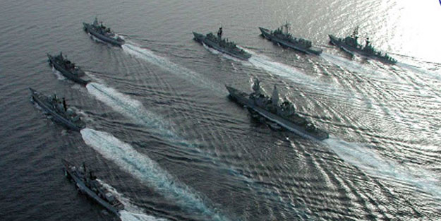 Yunanistan resmen savaşa hazırlanıyor