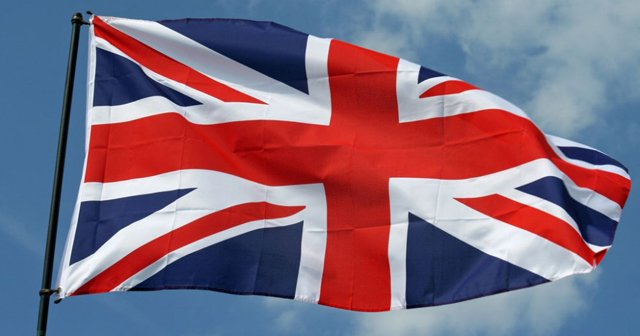 Yunanistan Sterlin bozamıyor