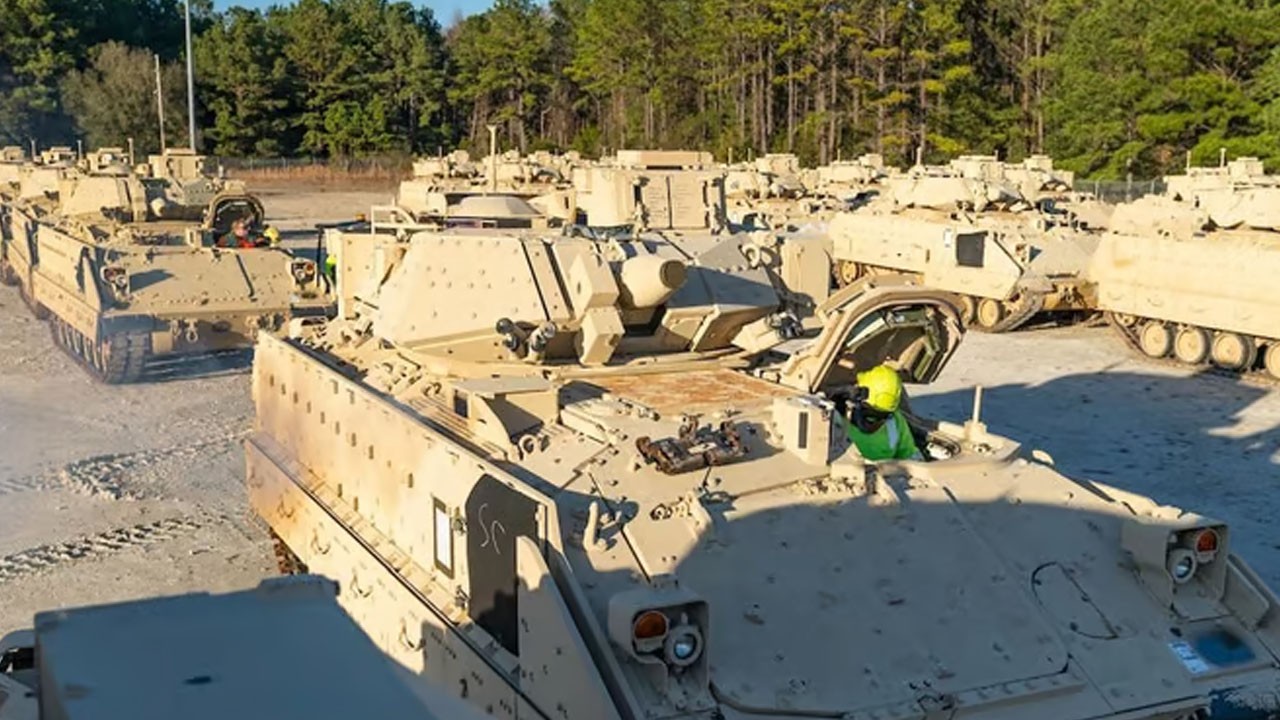 Yunanistan ücretsiz Amerikan zırhlı araçları satın alıyor: Araç başına 8 milyon avroya mal olacak ortaya çıktı!