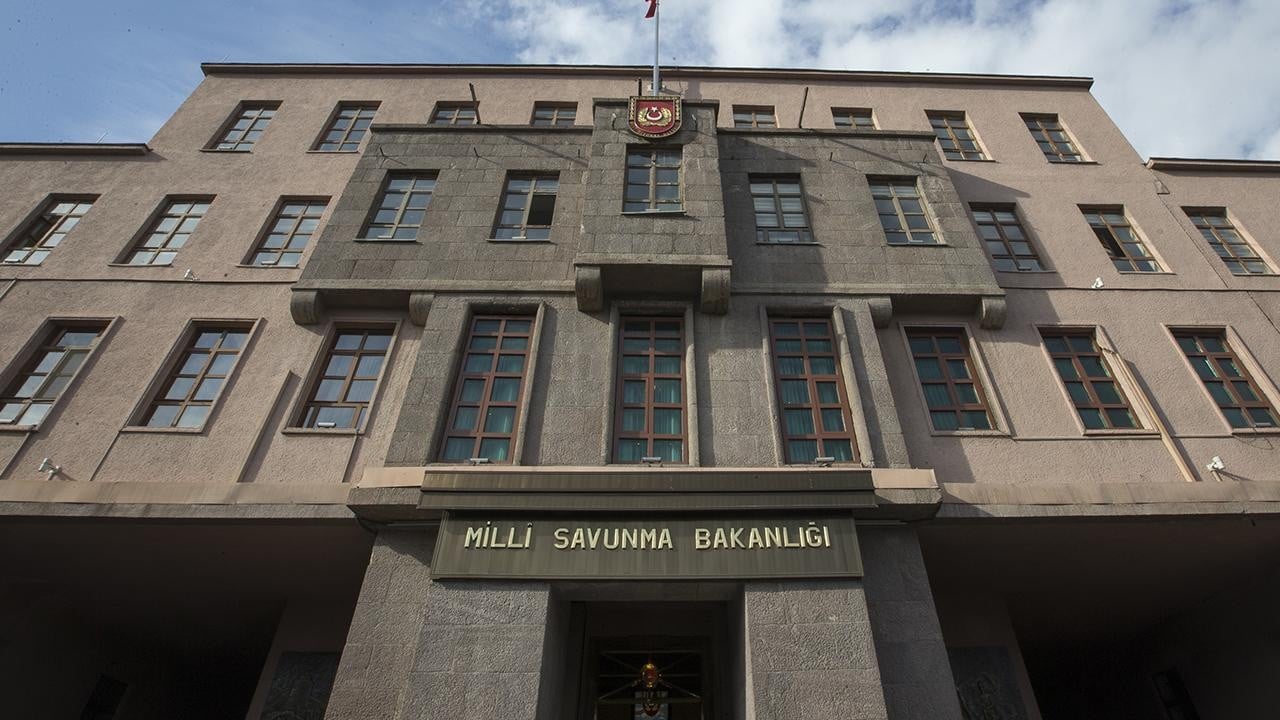 Yunanistan ve GKRY silahlanıyor! MSB'den beklenen açıklama geldi