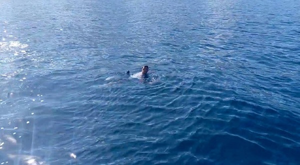 Yunanistan'a bu şekilde geçmeye çalışırken yakalandı!