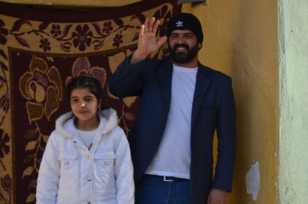 Yunanistan’a gitmek isterken ailesini kaybeden Menice, Konya’ya döndü 