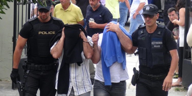 Yunanistan'a kaçan darbecilere hapis cezası!