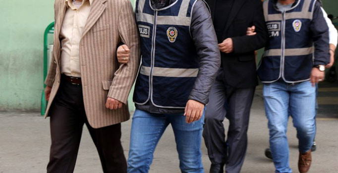 Yunanistan'a kaçmaya çalışan 4 FETÖ şüphelisi yakalandı