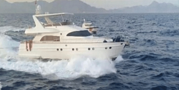 Yunanistan'a kaçmaya çalışan FETÖ'cüler ABD bayraklı motoryatta yakalandı!