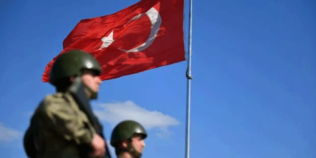 Yunanistan'a kaçmaya çalışan teröristler enselendi