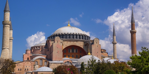 Yunanistan'da 'Ayasofya' yası: Bizans imparatorluğu ikinci kez çöktü