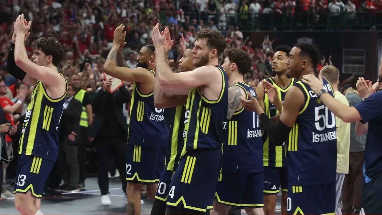 Yunanistan'da Türk taraftarlara büyük saygısızlık! Fenerbahçe Atina'daki organizasyon rezaletine karşı savaş açtı!