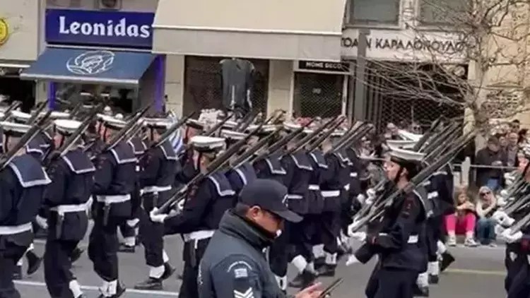 Yunanistan’da Türkiye’yi hedef alan küstah slogana ceza