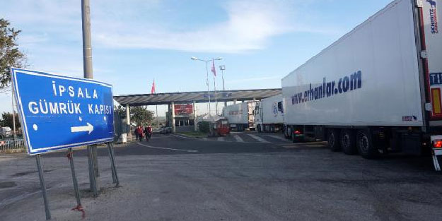 Yunanistan'dan bazı TIR'lar için giriş yasağı