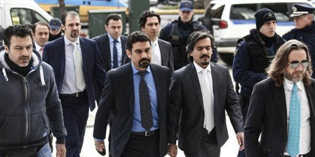Yunanistan'dan darbeci askerlerle ilgili açıklama