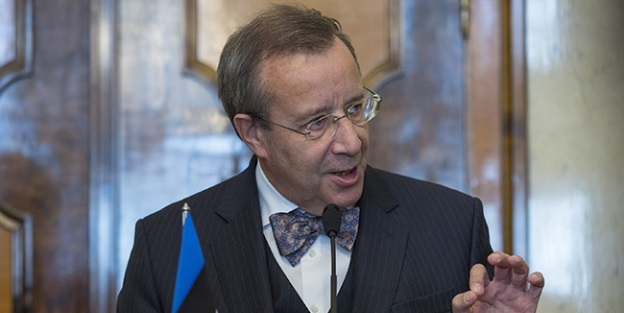 Yunanistan'dan Estonya'ya diplomatik uyarı