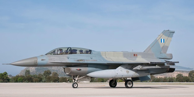 Yunanistan'dan F-16'lı provokasyon! Ateşle oynuyorlar