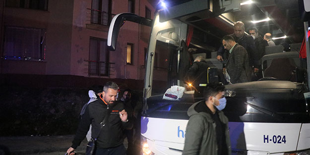 Yunanistan'dan İstanbul'a getirildiler, Bolu'da karantinaya alındılar