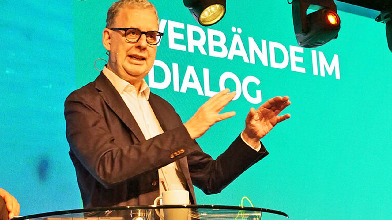 Yunanistan'dan korkup Türkiye'yi seçtiler! İnanılmaz rakam, böylesi görülmedi