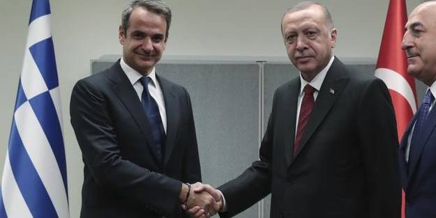 Yunanistan'ı Türkiye'yi korkusu sardı!