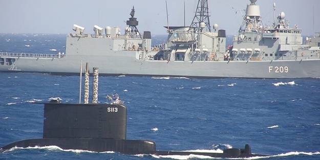 Yunanistan'ın denizaltı filosunda kan kaybı! Emekli edildi