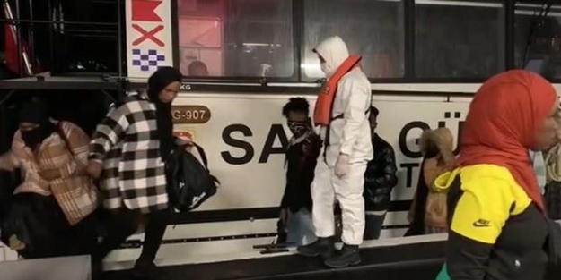 Yunanistan'ın geri ittiği sığınmacılar kurtarıldı