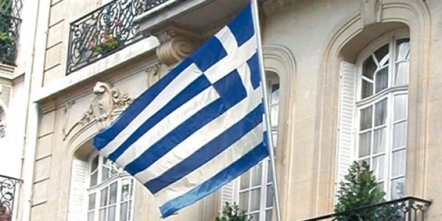 Yunanistan Başkonsolosluğu'nda skandal