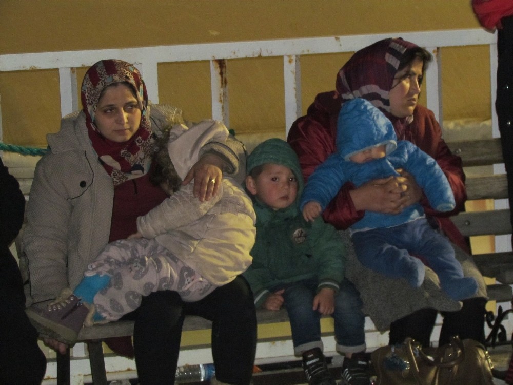 Yunanlıların ölüme terk ettiği göçmenleri Türk Sahil Güvenlik kurtardı 