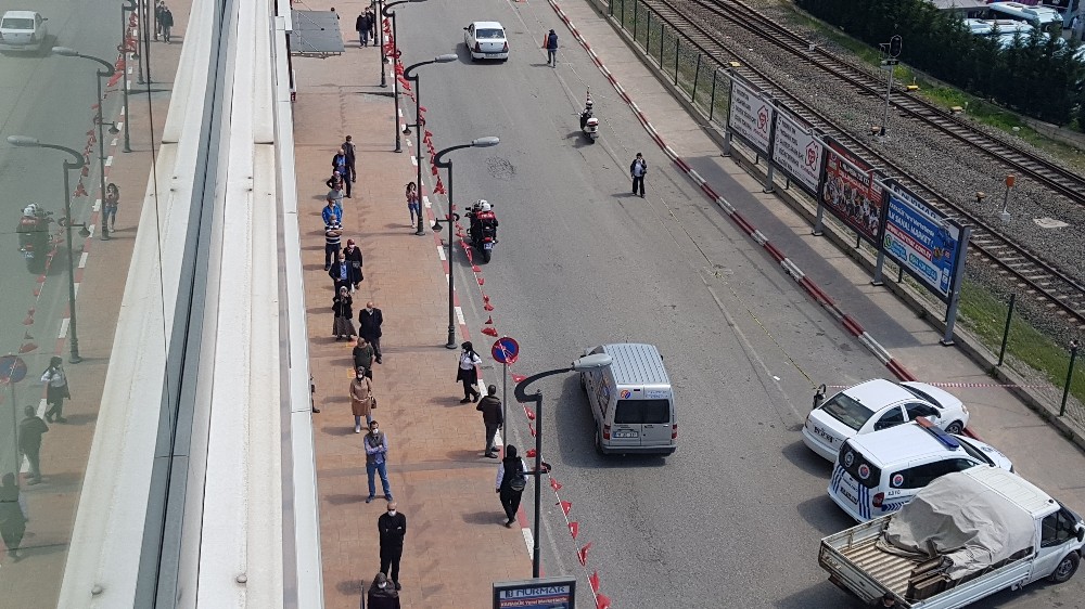 Yunus ekipleri ‘Sosyal Mesafe’ için anons yaparak vatandaşları uyardı 