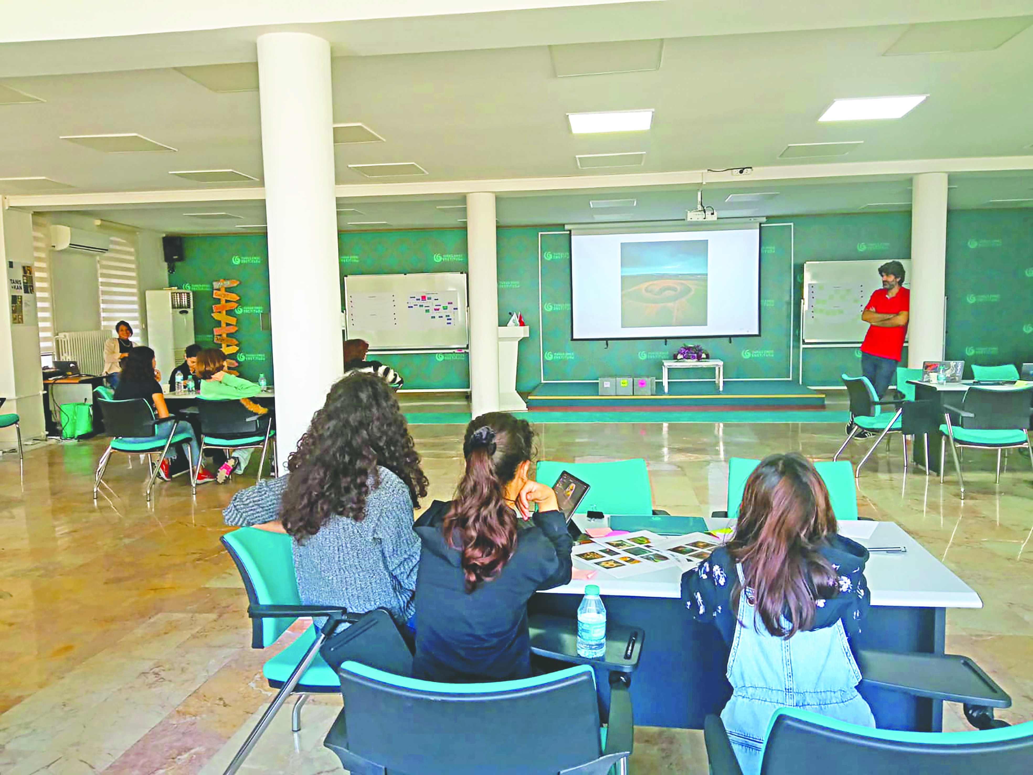 Yunus Emre Enstitüsü, ‘Tanışkan’ı tanıttı