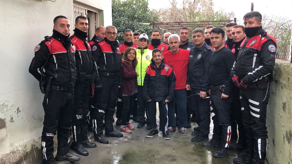 Yunus polisler Nörofibromatozis hastası iki kardeşin hayalini gerçeğe dönüştürdüler 