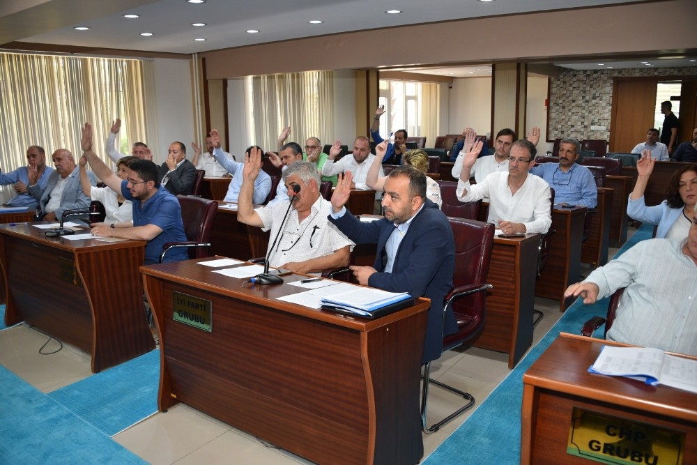 Yunusemre Meclisi olağanüstü toplandı 