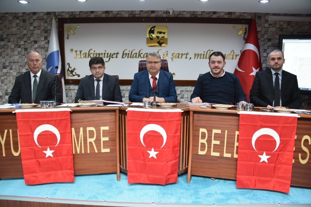 Yunusemre Meclisinde şehitler için Kur’an-ı Kerim tilaveti 