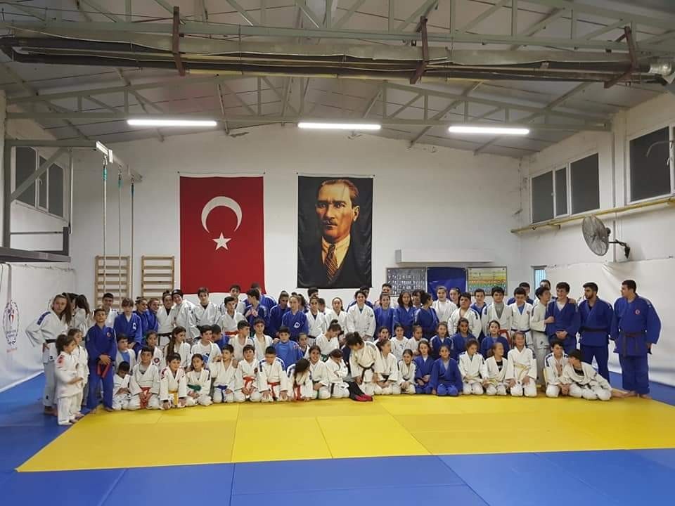 Yunusemre’de judo kursu başlıyor 