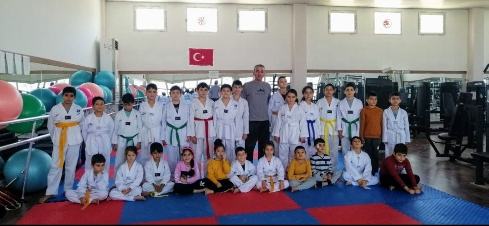 Yunusemre’de tekvando kursu yoğun ilgi görüyor 