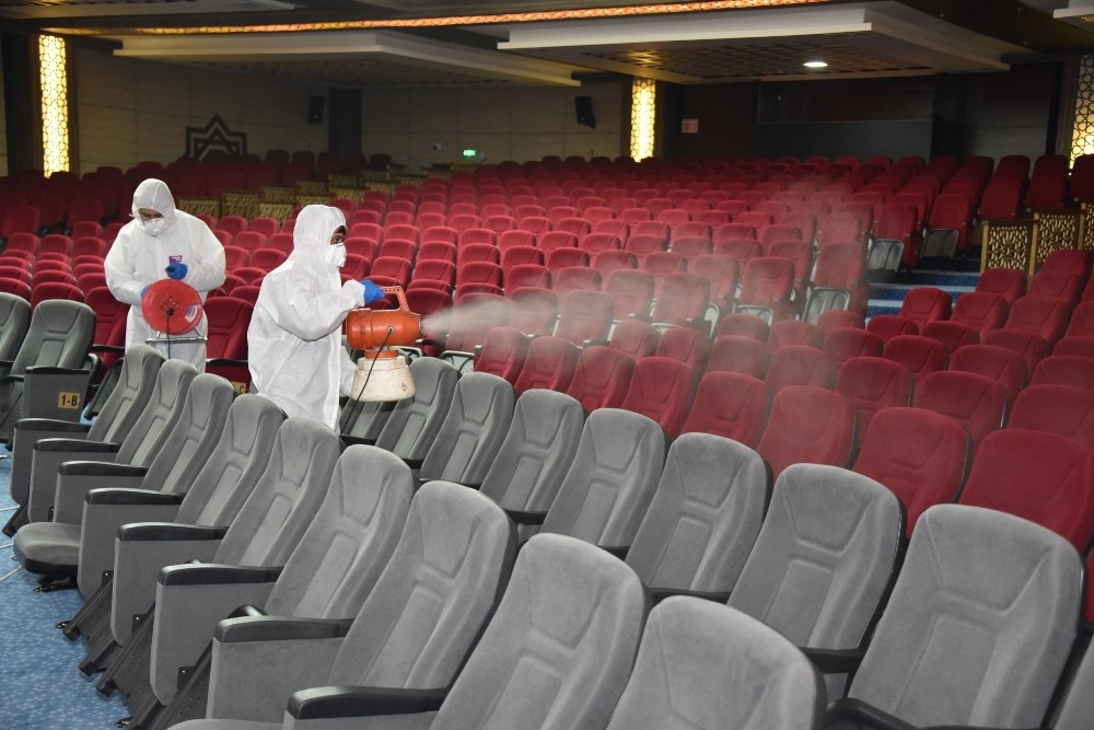 Yunusemre’de virüs seferberliği sürüyor 