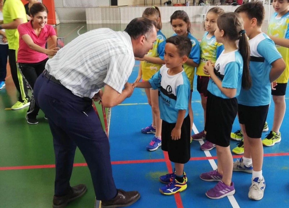 Yunusemreli badmintocular il ikincisi oldu 
