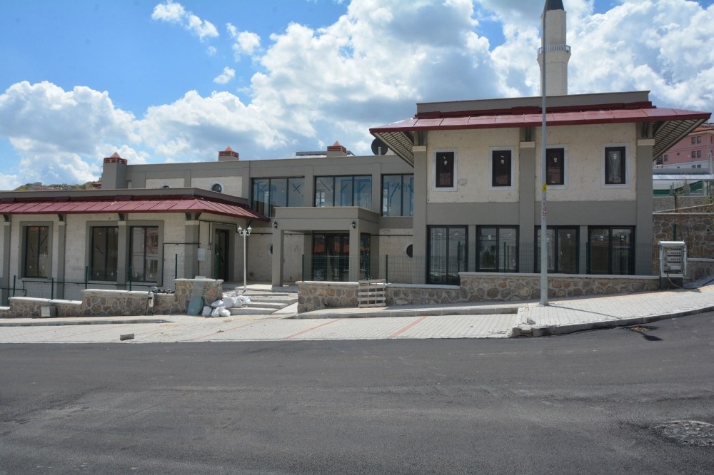 Yunuskent 2. etapta iş yerleri ihaleye çıkıyor 