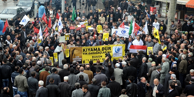 İdam kararları protesto edildi (foto haber)