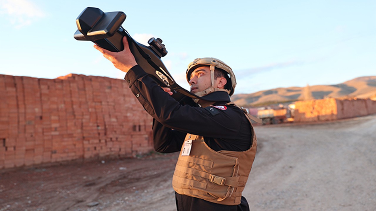 Yurdun dört bir tarafından başarı haberleri geliyor Savunma Sanayiine bir tuğla daha konuldu