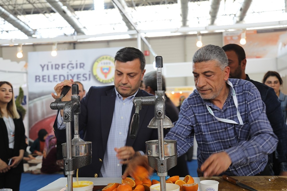 Yüreğir Belediyesi Çukurova Gıda ve Yöresel Lezzetler Fuarı’nda 