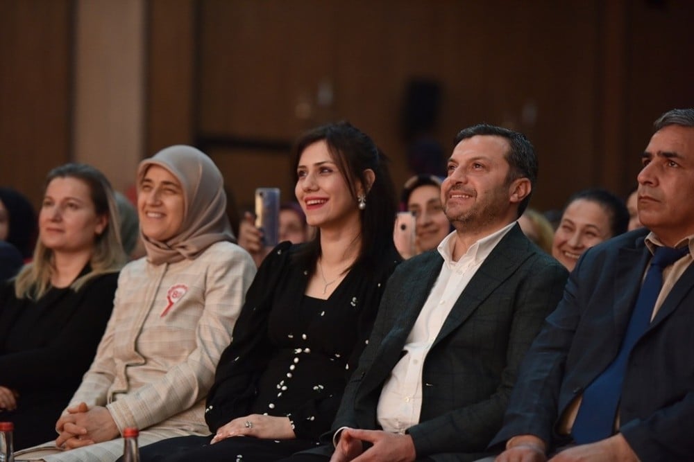 Yüreğir’de Hakan Mengüç’e yoğun ilgi 