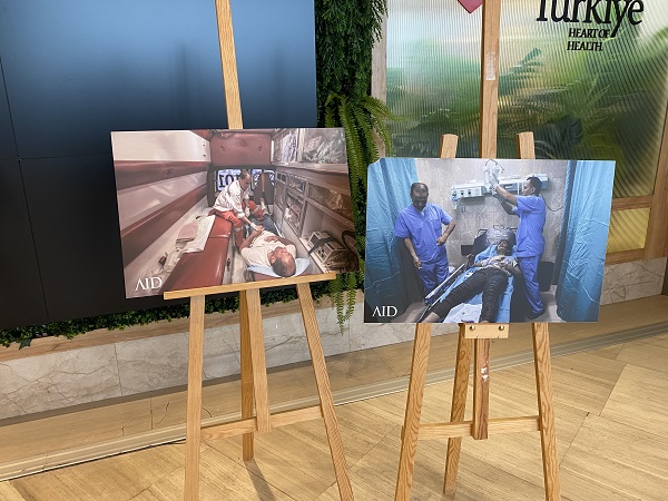 Yürek parçalayan görüntüler! Çam ve Sakura Hastanesinde anlamlı sergi
