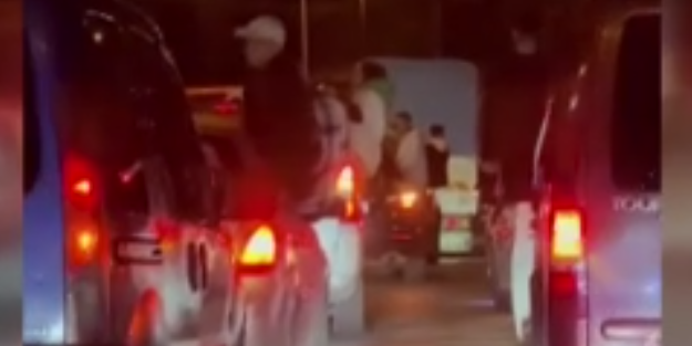 Yürekler ağza geldi! Asker eğlencesi değil bu magandalık!