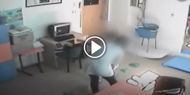 Otizmli öğrenciye dayak!