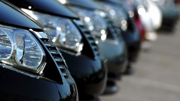 Yurt dışında emekli olanlara o şart kalktı