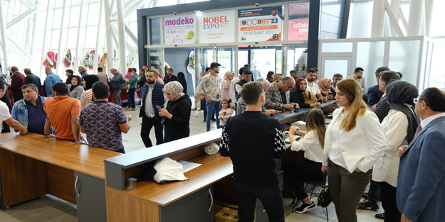 Yurt içi ve yurt dışı girişleri kapattılar... "Bu kapıdan hiçbir İsrailli giremez"