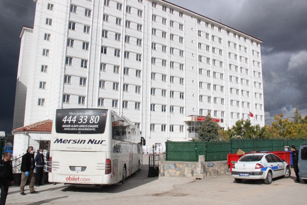 Yurtta karantinada kalan öğrenciden devletine videolu teşekkür 